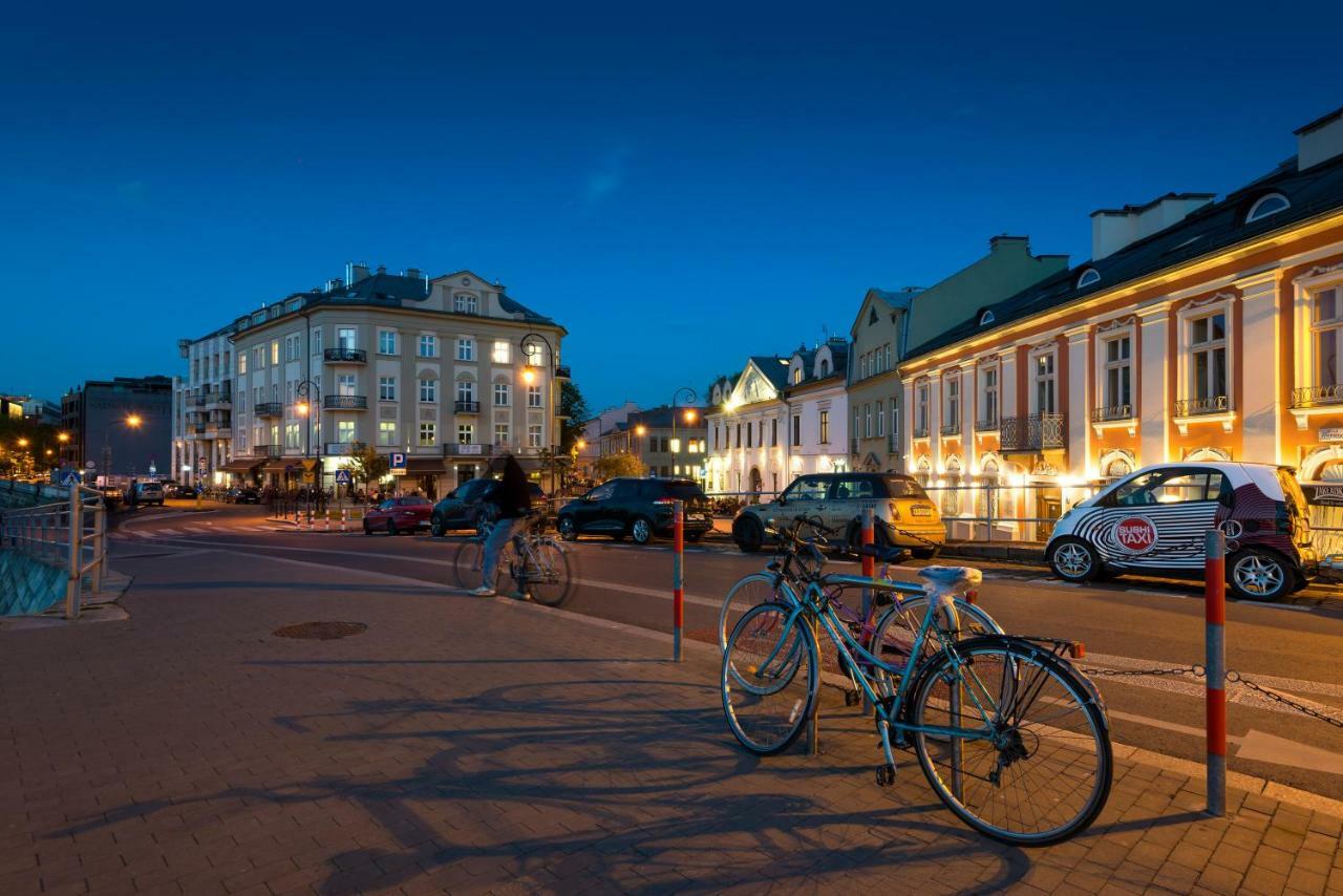 Home Far From Home Krakau Exterior foto